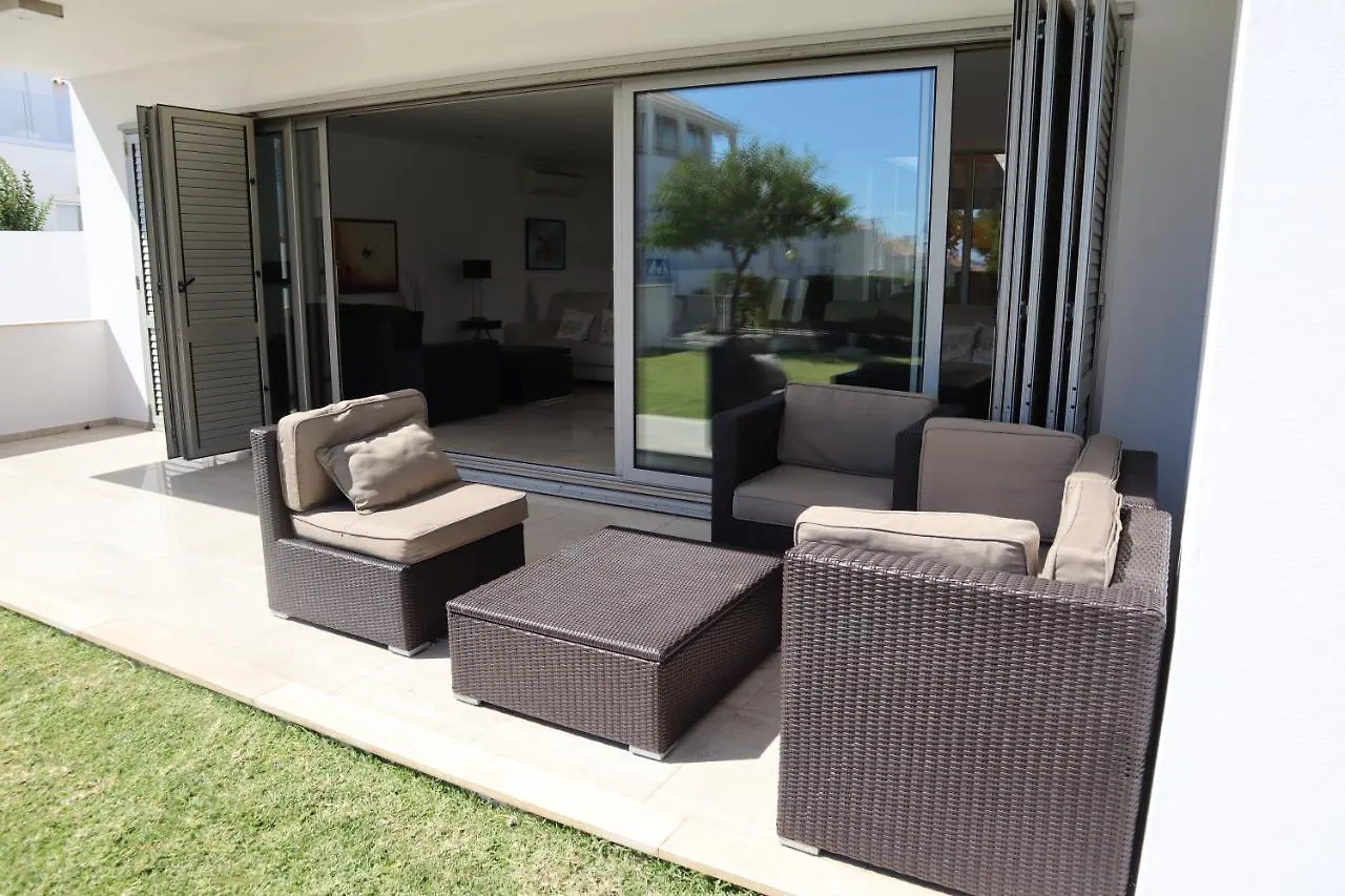 גיאה Villa Dos Salgados, 5Bdr, Beach Front, Near Salgados Golf Club