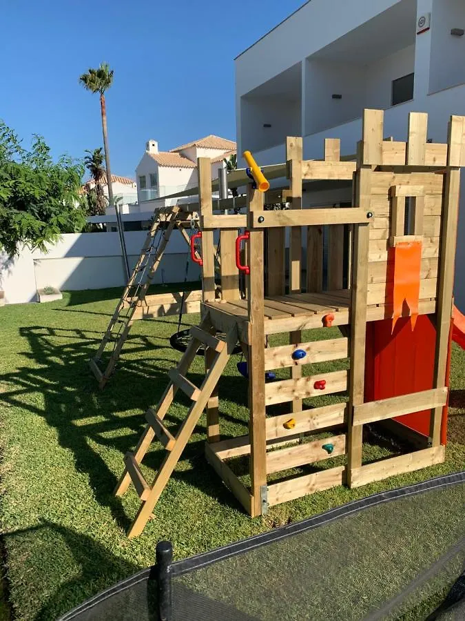 גיאה Villa Dos Salgados, 5Bdr, Beach Front, Near Salgados Golf Club