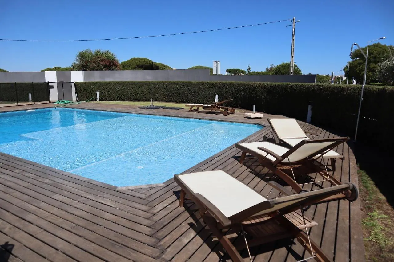 Villa Dos Salgados, 5Bdr, Beach Front, Near Salgados Golf Club Guia  Portugal