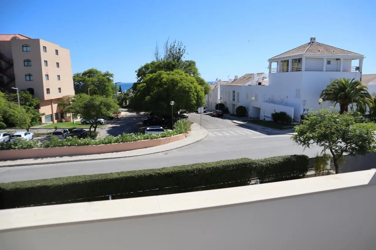 Villa Dos Salgados, 5Bdr, Beach Front, Near Salgados Golf Club Guia