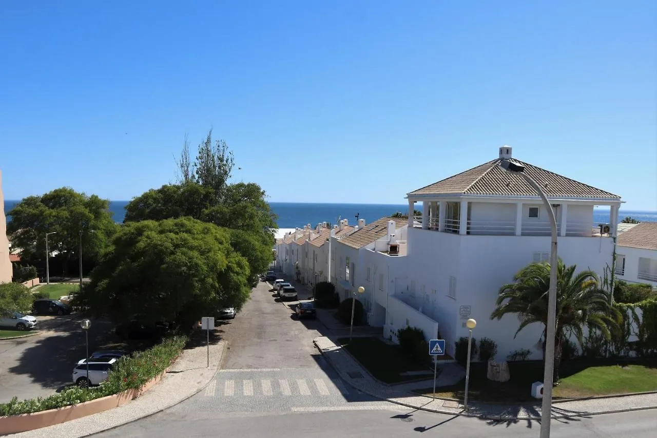 Villa Dos Salgados, 5Bdr, Beach Front, Near Salgados Golf Club Guia  Guia (Faro)