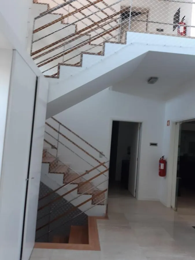 Villa Dos Salgados, 5Bdr, Beach Front, Near Salgados Golf Club Guia