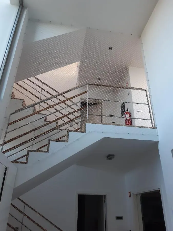 Villa Dos Salgados, 5Bdr, Beach Front, Near Salgados Golf Club Guia