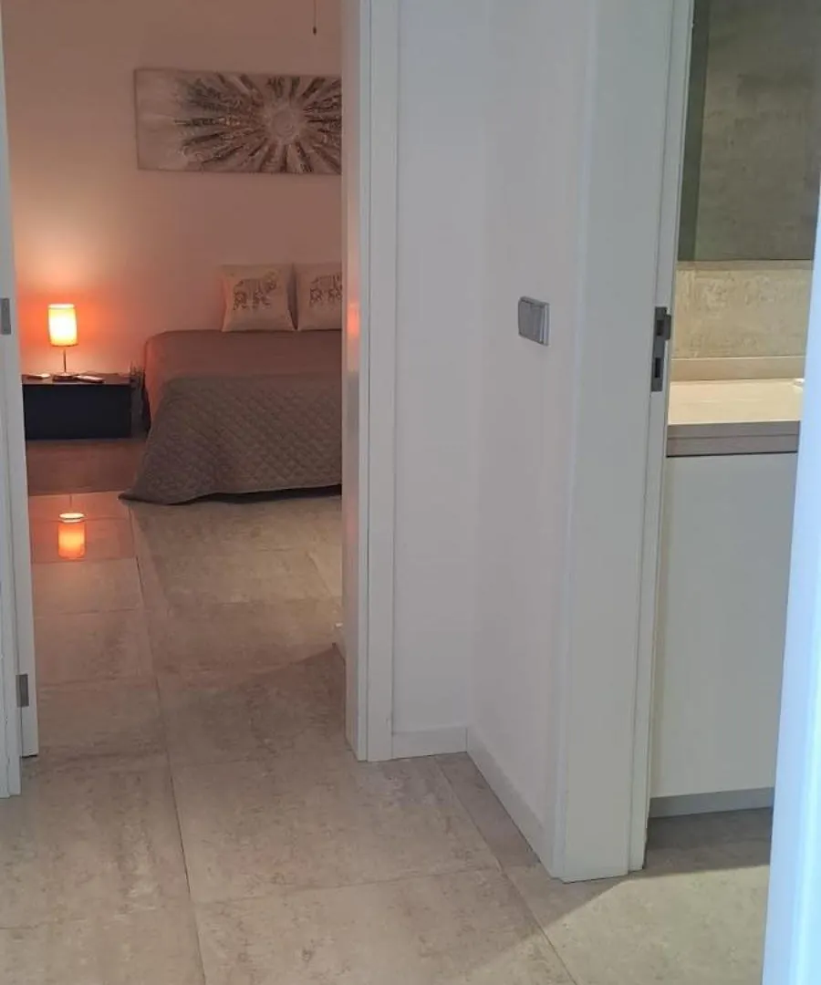 Villa Dos Salgados, 6 Bdr, Beach Front, Near Salgados Golf Club Guia